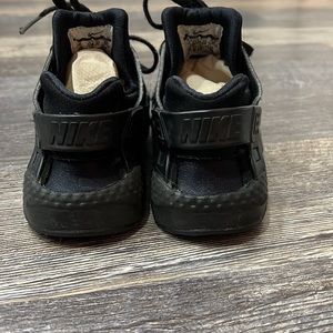 COPY - Nike Huarache Run kids sneakers - size 1Y